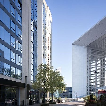 Renaissance Paris La Defense Hotel Puteaux Exterior photo